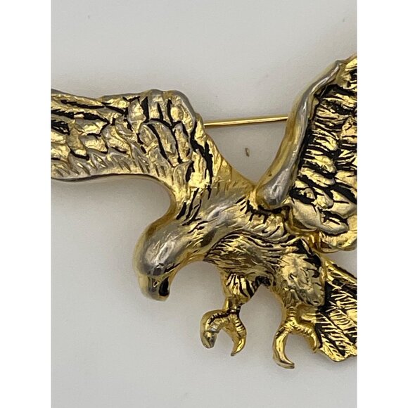 Flying Eagle Brooch Pin Antique Gold Tone Finish 2.5" - Picture 2 of 6